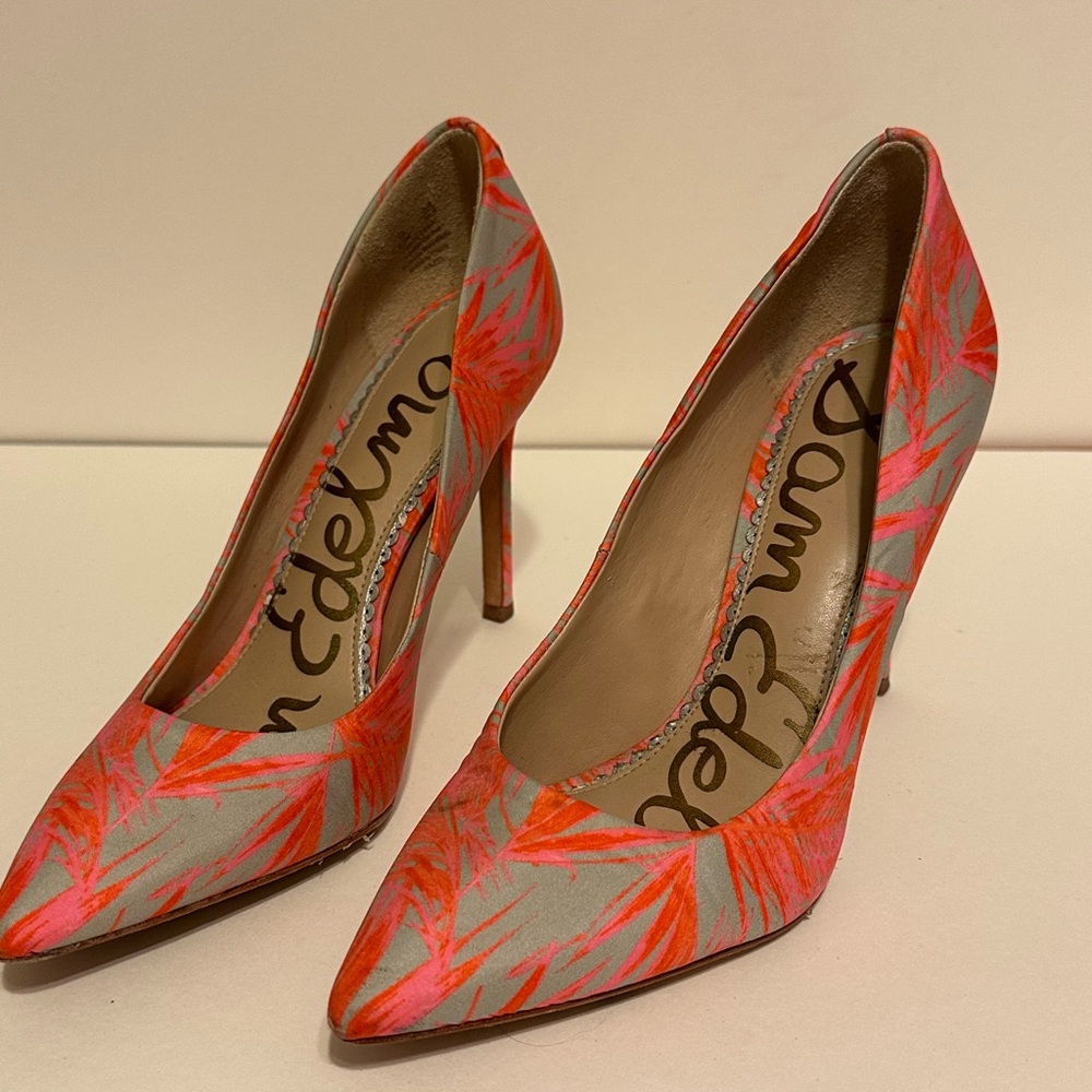 Sam‎ Edelman Women's Red and Pink Heels - Picture 2 of 5